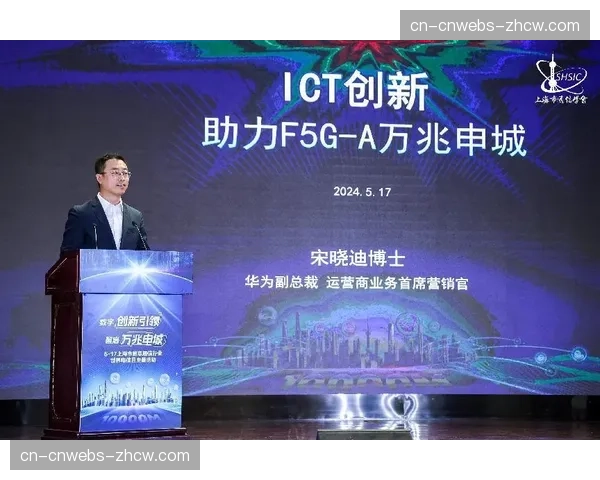 通讯:一座奖杯的巡回之旅——记录沙拉盘在夺冠前的城市巡展活动 通讯:一座奖杯的巡回之旅——记录沙拉盘在夺冠前的城市巡展活动